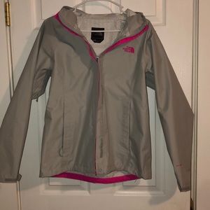 North face wind breaker